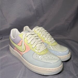 Nike Mens Rare Easter 2017 Sneakers